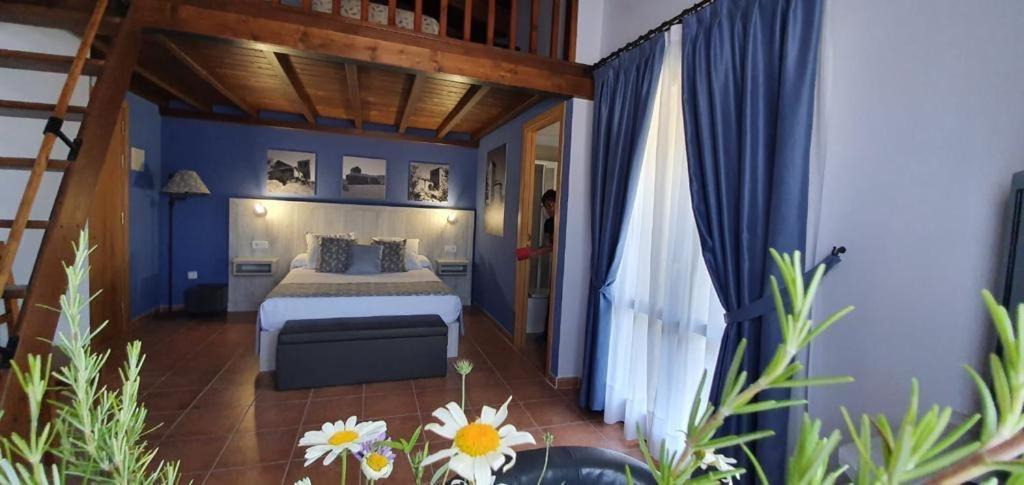 Hotel Guara Inluka Las Almunias Quarto foto
